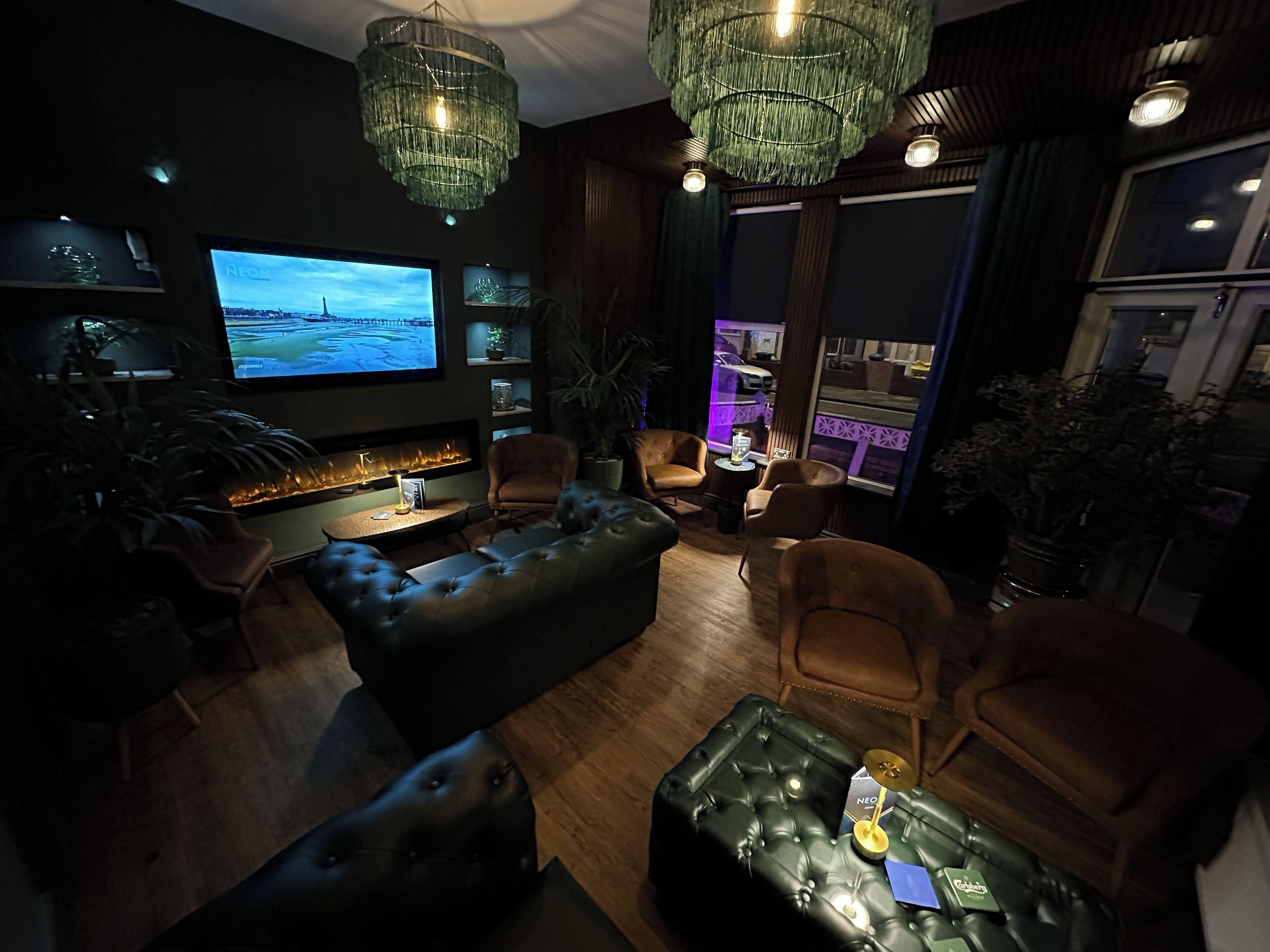 Hotel Neon — Photos 1